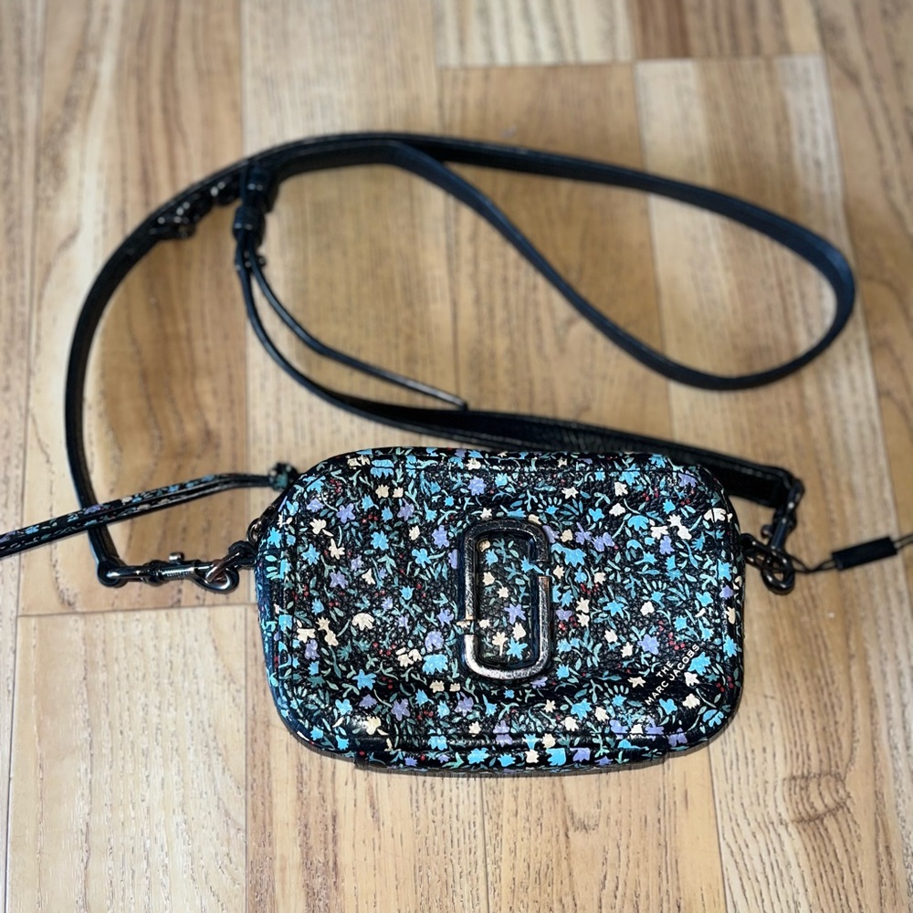 Marc Jacobs The Softshot 17  Ditsy Floral Crossbody Bag Women Camera